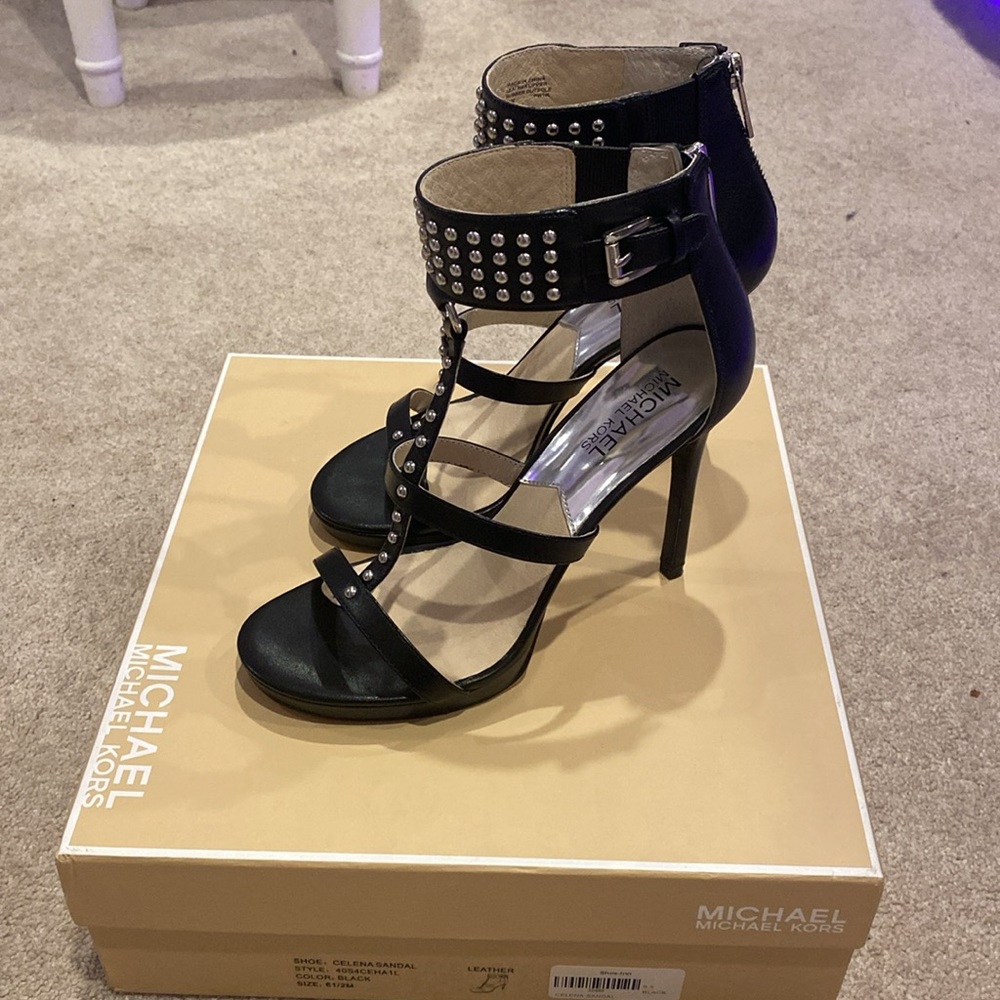 MICHEAL KORS CELENA SANDAL